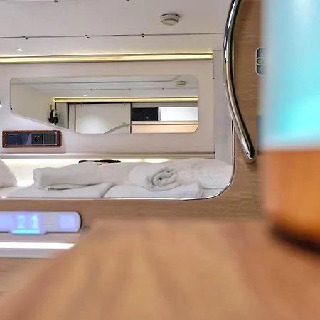 Capsule 2* Ljubljana