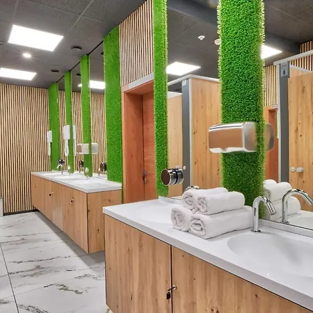 Capsule 2* Ljubljana