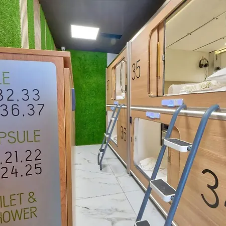 Capsule hotel Capsule *