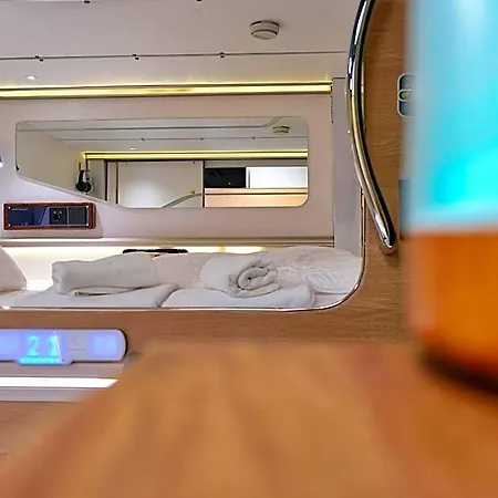 Hotel kapsułowy Capsule Lublana