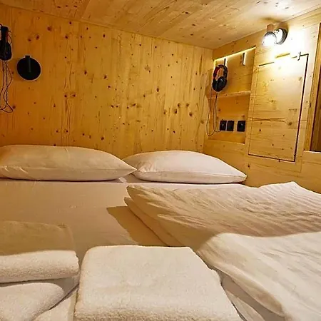 Capsule Lublana