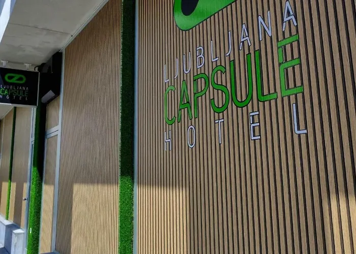 Capsule Kapslový hotel Lublaň