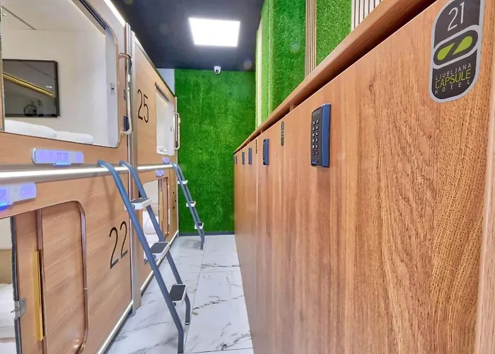 Capsule Hotel kapsula 2*