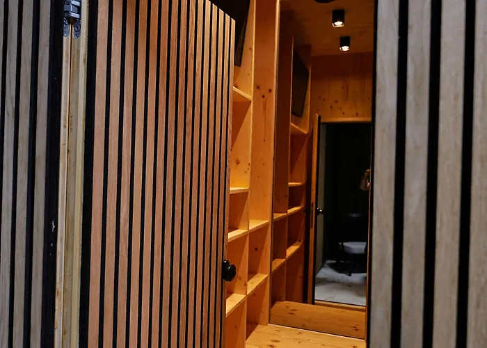 Capsule Hotel kapsula 2*